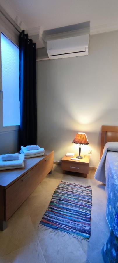 Apartamentos Serrallo, Parking Gratuito Y Cocina, Alhambra Y Playa Granada Luaran gambar